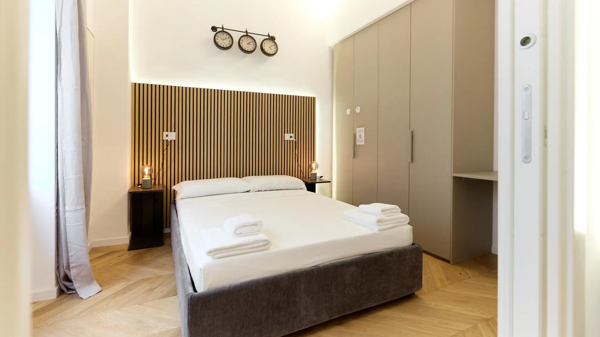 Duomo Imperial Suits - Modern And Comfortable Milan Italy